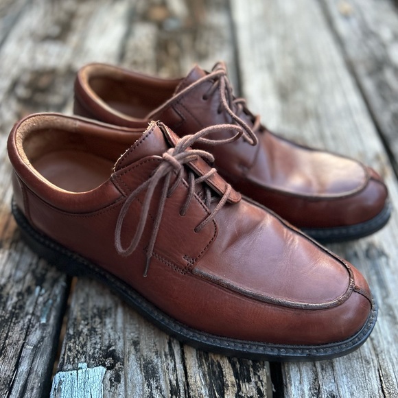 Johnston & Murphy Men’s Oxford Brown Leather Lace Up Dress Shoes. Size 8M - Picture 2 of 9
